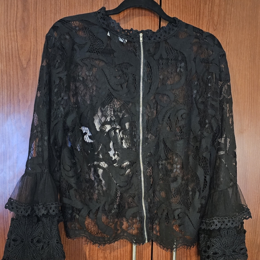 Women blouse